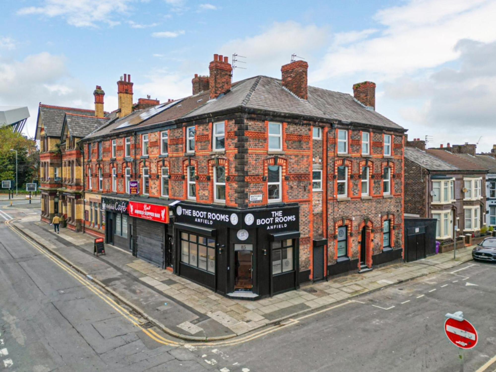 The Boot Rooms Anfield 利物浦 外观 照片